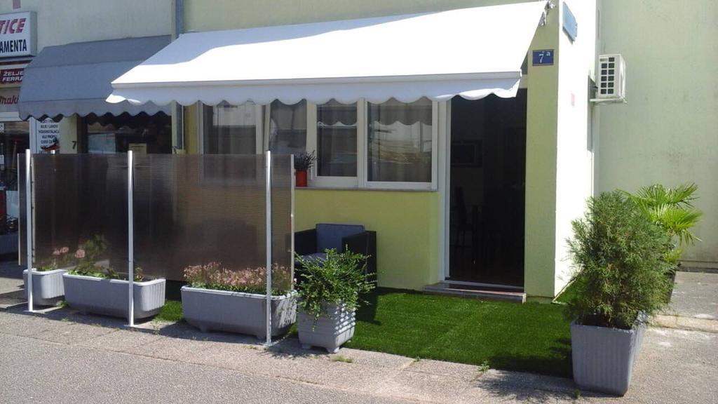 Apartamento Studio Bi Umag Exterior foto