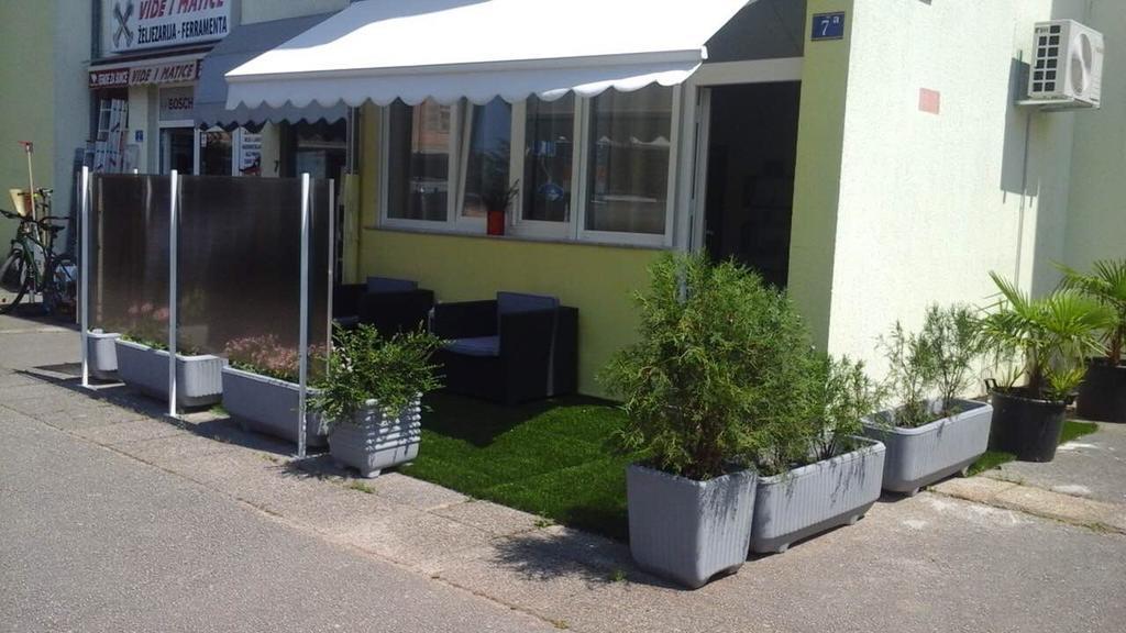 Apartamento Studio Bi Umag Exterior foto